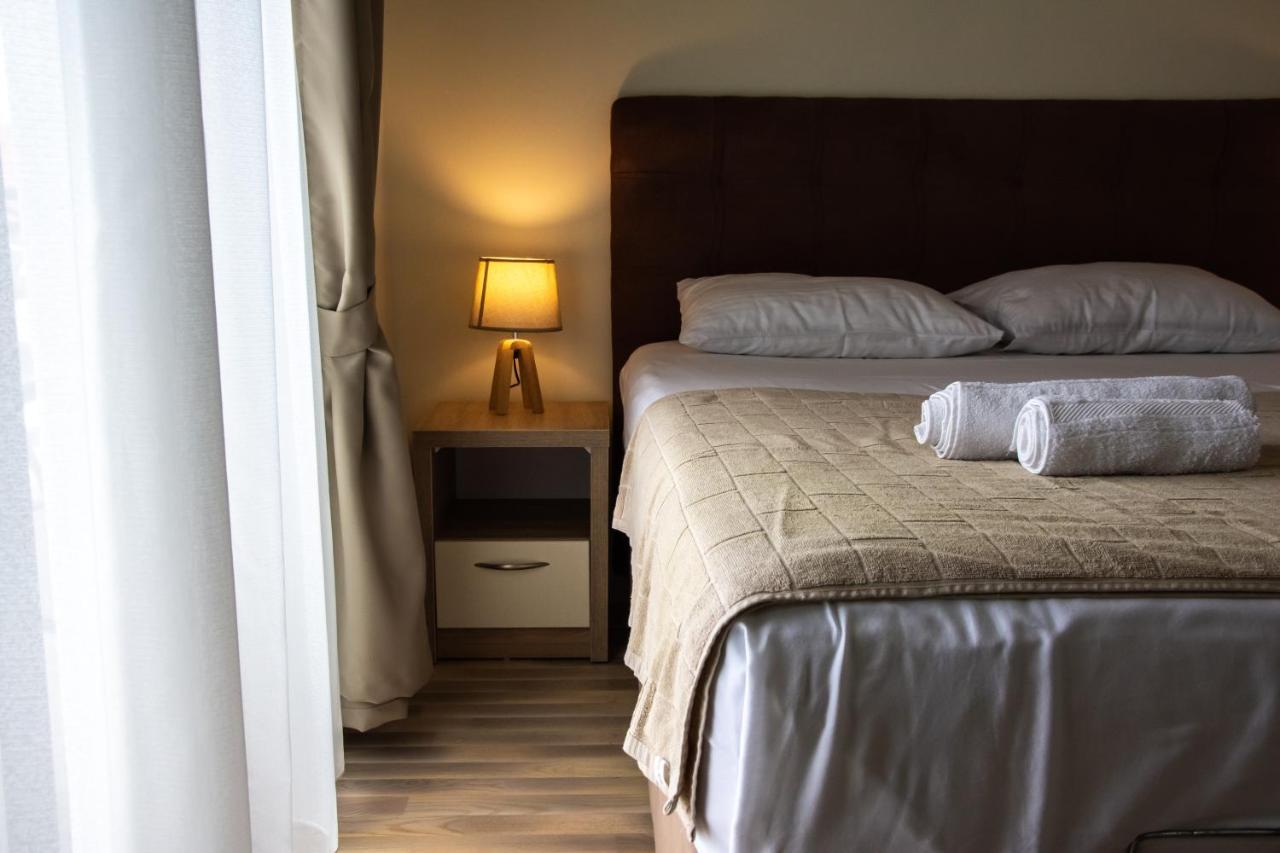 Ralux Apartman Tivat Exterior foto