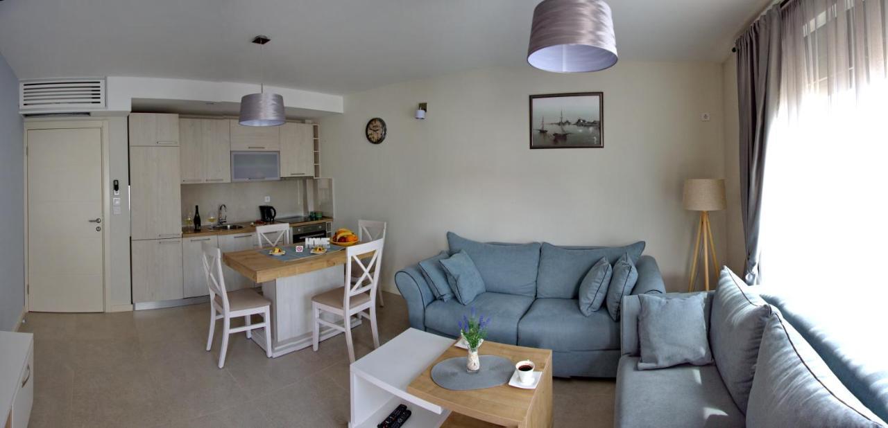 Ralux Apartman Tivat Exterior foto